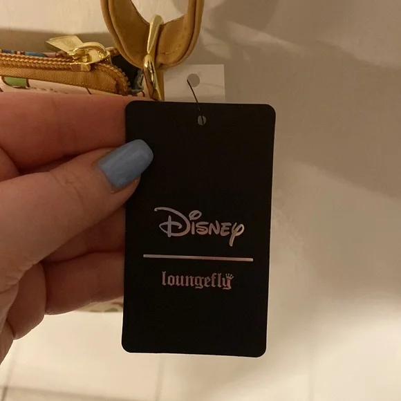 Loungefly Disney Lilo & Stitch Boba Crossbody Bag - Picture 5 of 16